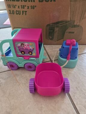 Crayola Scribble Scrubbie Pet Grooming Truck